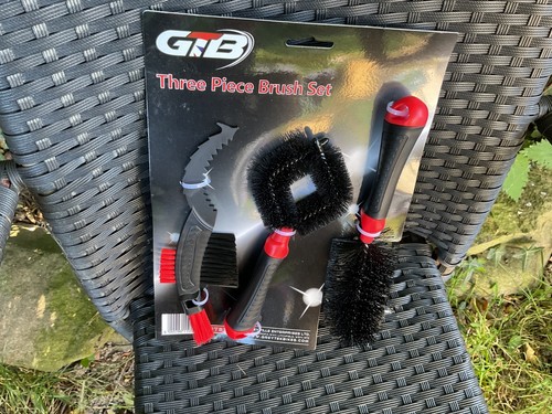 Three piece brush - , bike